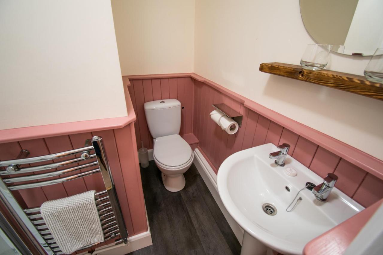 Hotel Royal George Great Easton  Zewnętrze zdjęcie